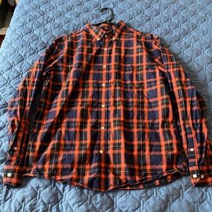 Banana Republic slim fit button down, L